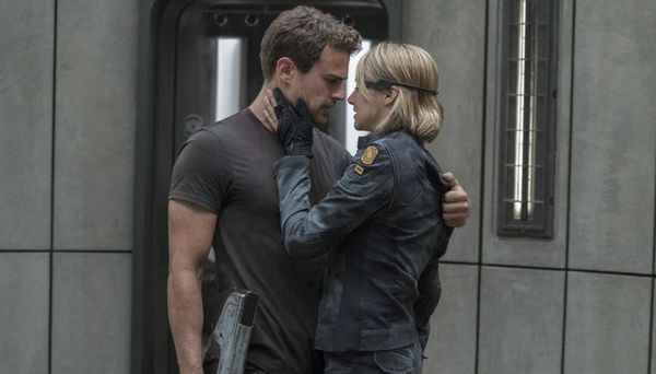 DIVERGENT ALLEGIANT 2