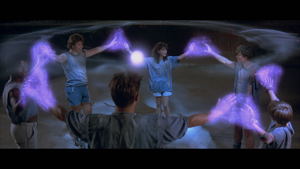 Solar_Babies_t00.mkv_snapshot_00.33.42_[2016.04.06_08.14.00]