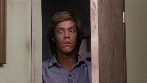 00001.m2ts_snapshot_00.44.07_[2016.08.22_17.38.02]