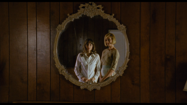 00002.m2ts_snapshot_00.33.44_[2016.12.03_14.48.49]