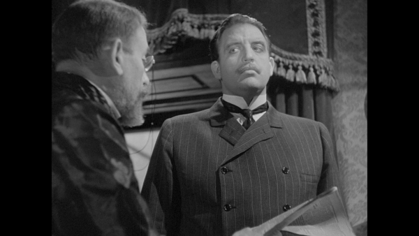 00004.m2ts_snapshot_00.33.56_[2016.12.31_10.57.45]