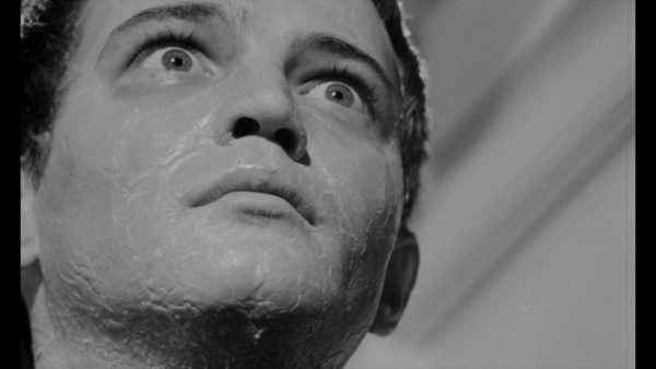 00002.m2ts_snapshot_00.42.15_[2017.02.08_16.52.16]