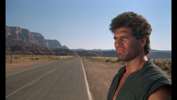 00001.m2ts_snapshot_00.22.04_[2017.02.22_19.52.43]