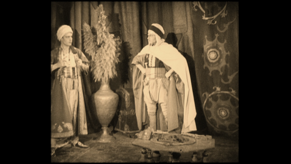 00000.m2ts_snapshot_00.53.15_[2017.05.27_07.47.59]