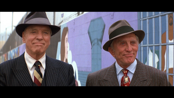 00004.m2ts_snapshot_00.09.03_[2017.05.24_07.15.16]