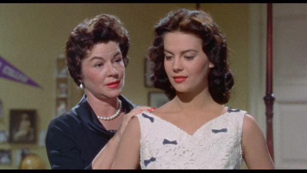 00004.m2ts_snapshot_00.06.35_[2017.05.12_06.43.32]