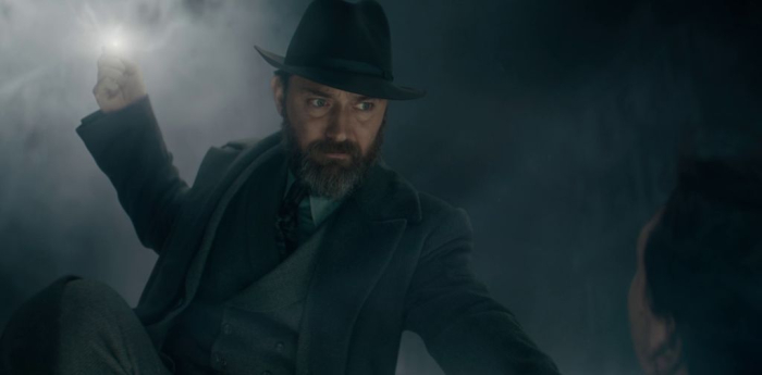 FANTASTIC BEASTS THE SECRETS OF DUMBLEDORE 2